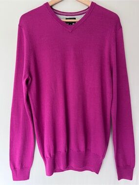 Attitude 100% Merino Wool V-Neck Sweater Magenta Pink Men's S